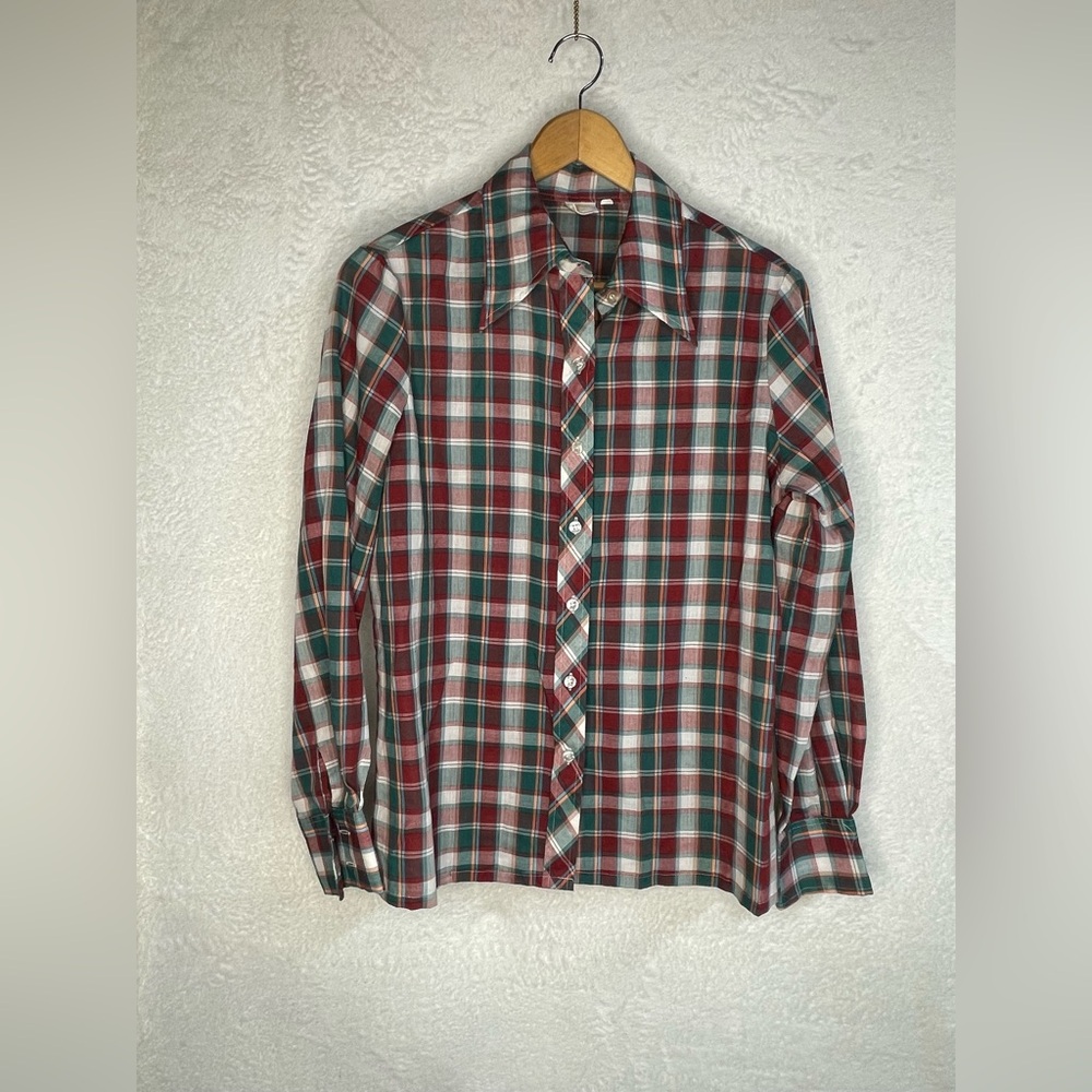 Vintage plaid button up shirt